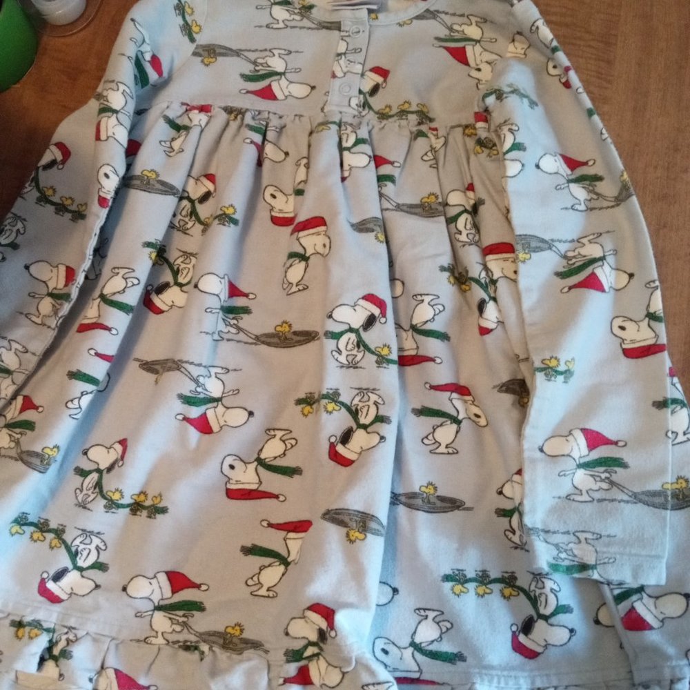 Hanna Andersson peanuts Christmas nightgown